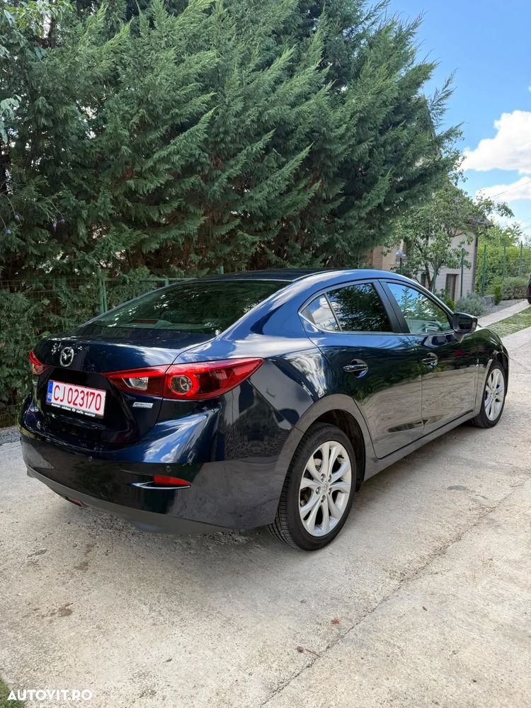 Mazda 3 - 6
