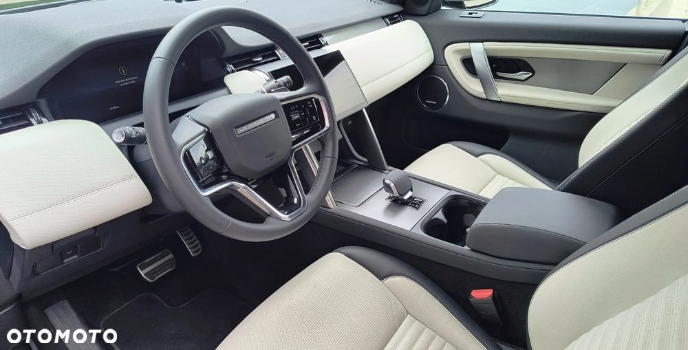 Land Rover Discovery Sport - 9