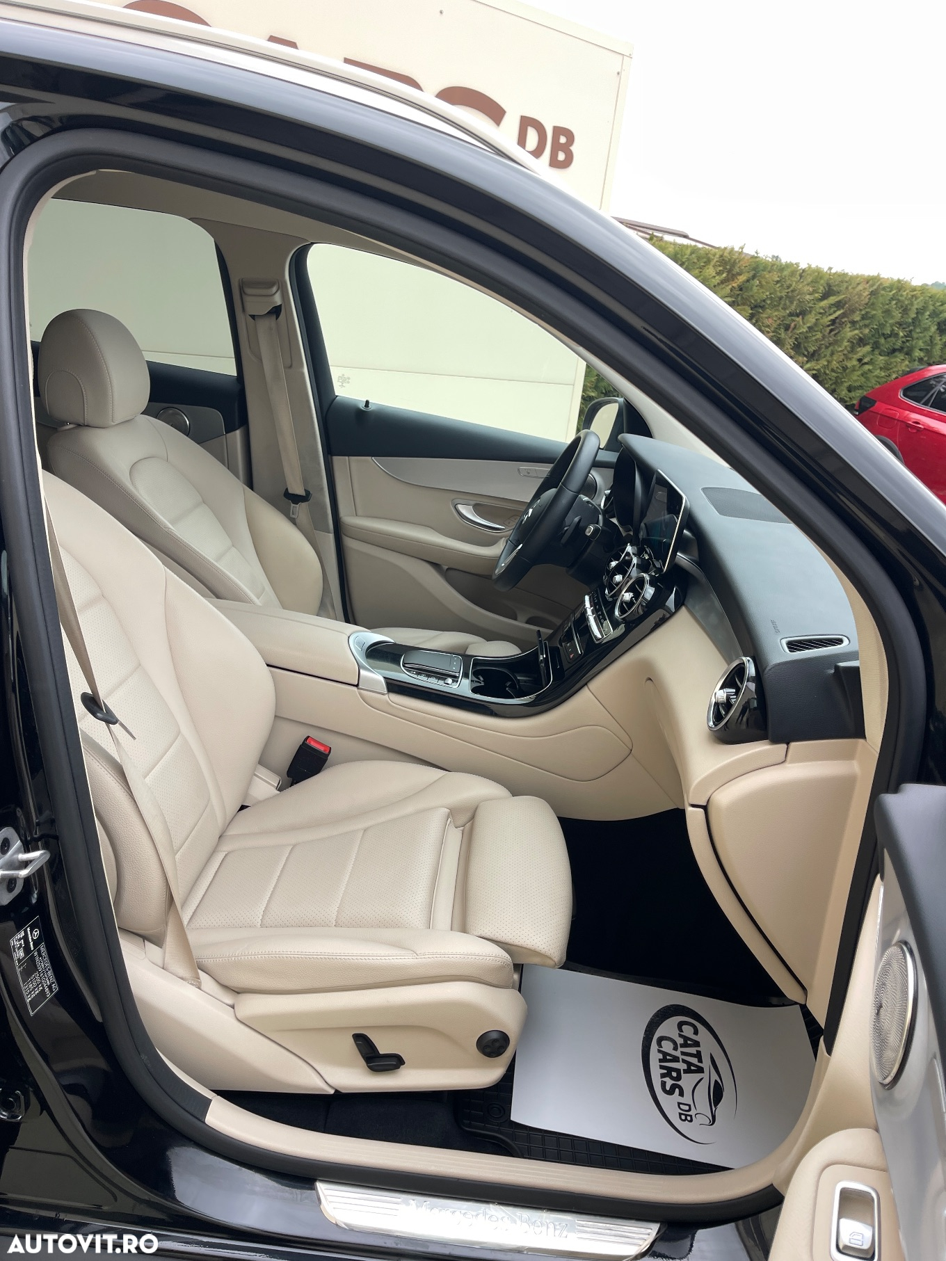 Mercedes-Benz GLC 200 d 4Matic 9G-TRONIC - 23