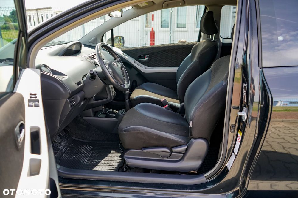 Toyota Yaris 1.8 VVT-i TSport - 16