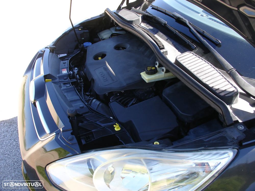 Ford C-Max 1.6 TDCi Titanium - 22