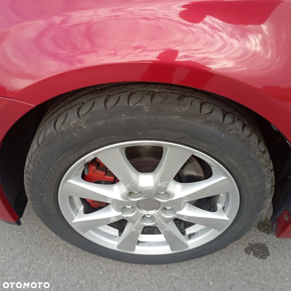 Toyota Avensis 2.2 D-CAT 2010 - 34