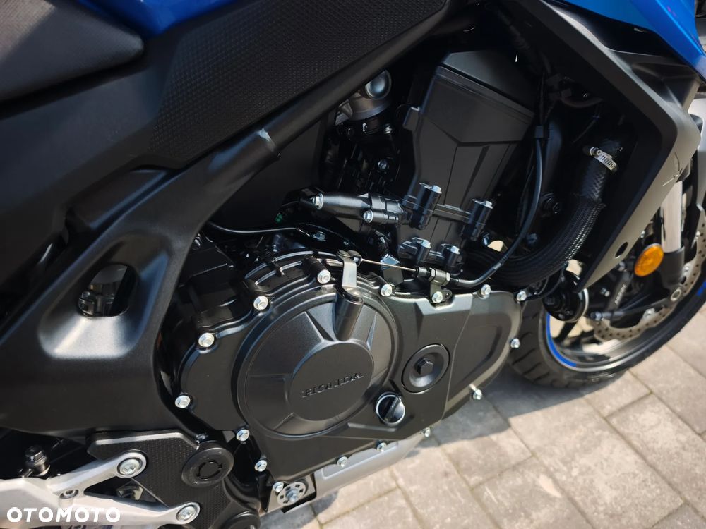 Honda CB - 18