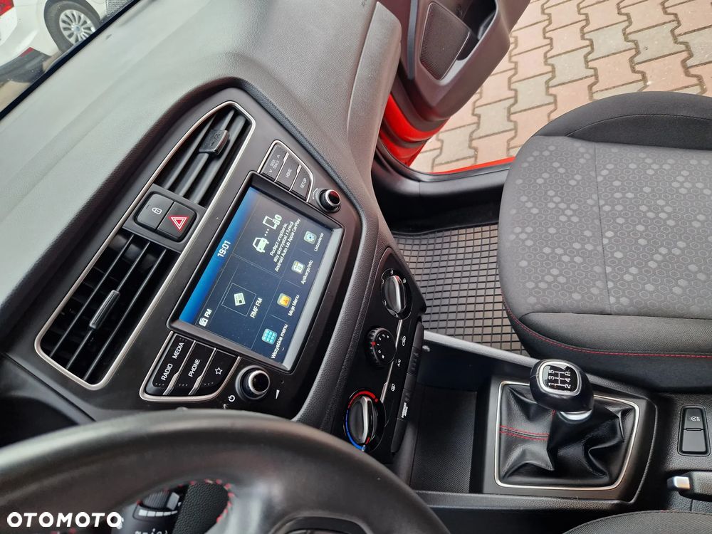 Hyundai i20 1.2 Launch - 21