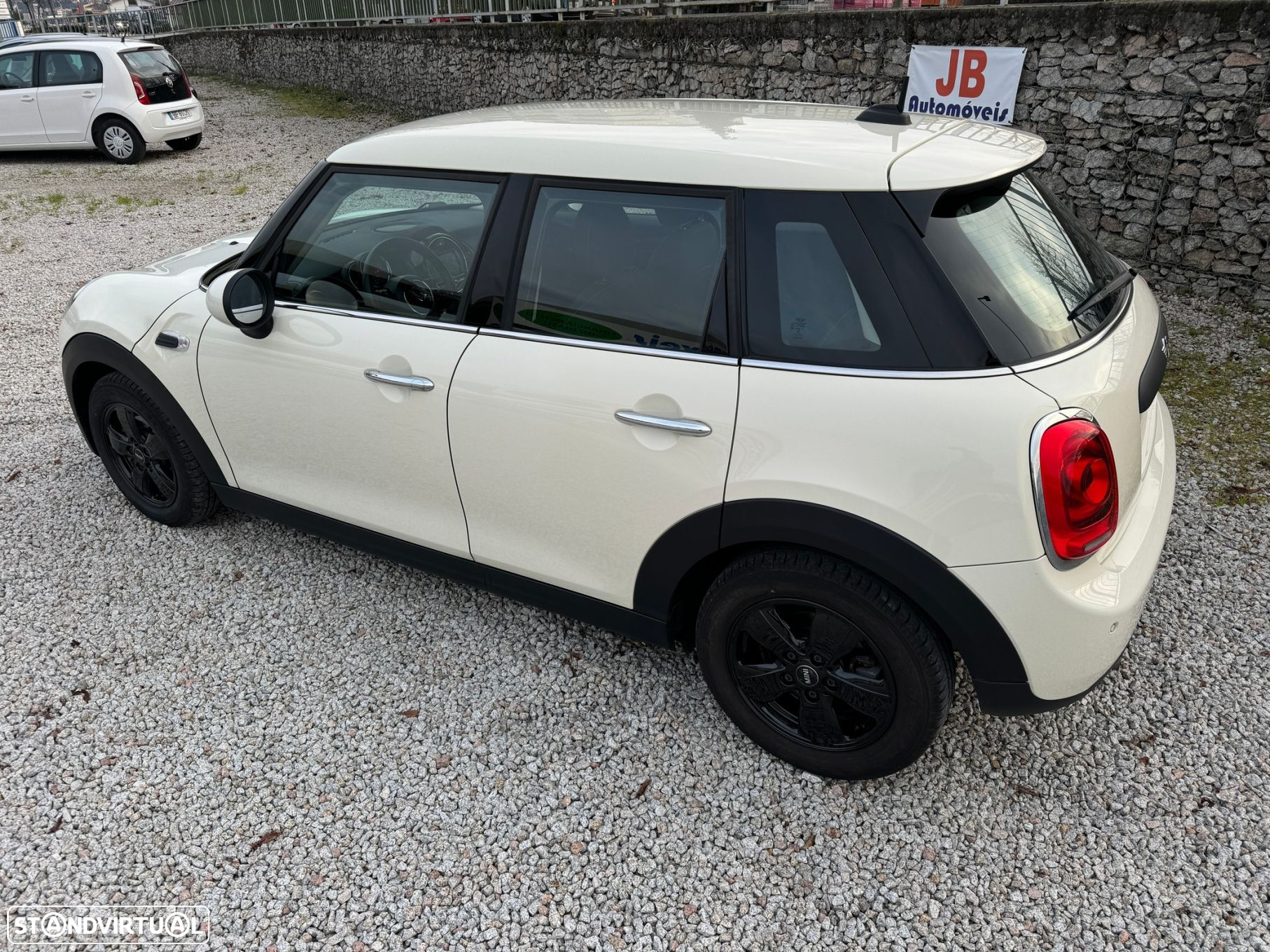 MINI 5 Portas One D - 4