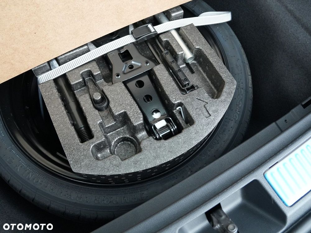 Skoda Superb 2.0 TDI SCR 4x4 Selection DSG - 19