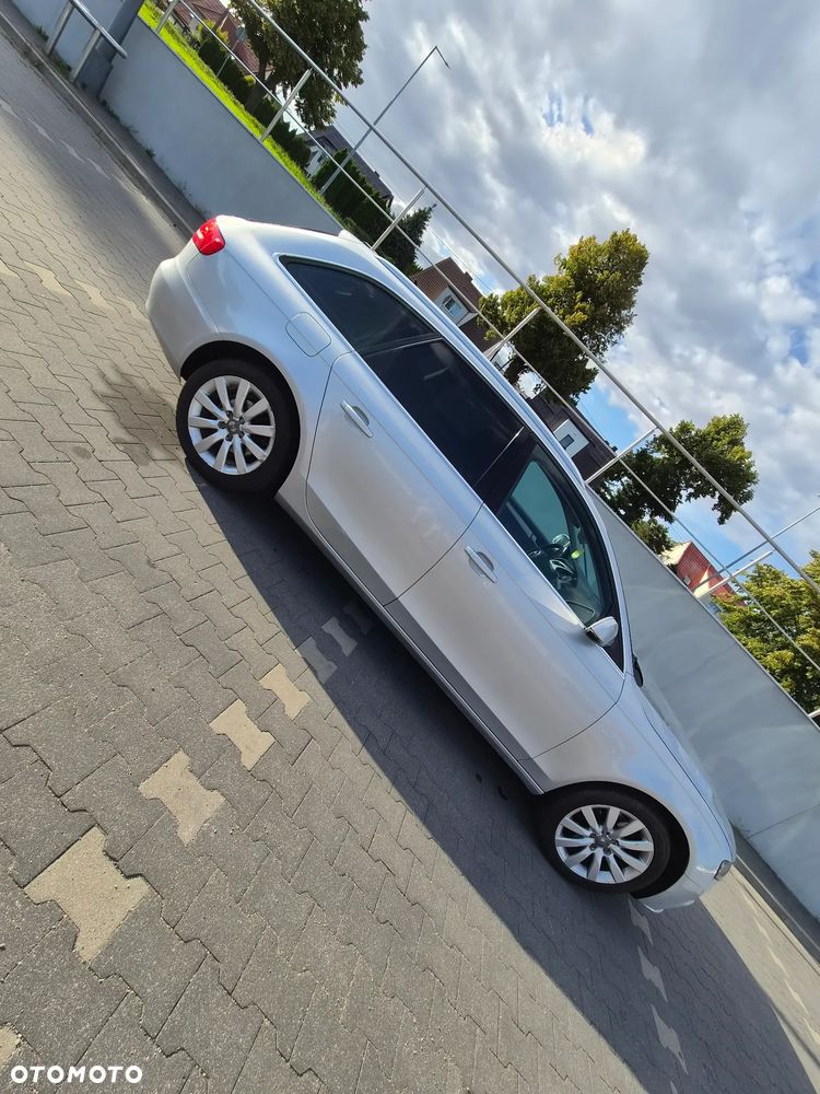 Audi A4 Avant 2.0 TDI DPF Ambiente - 3
