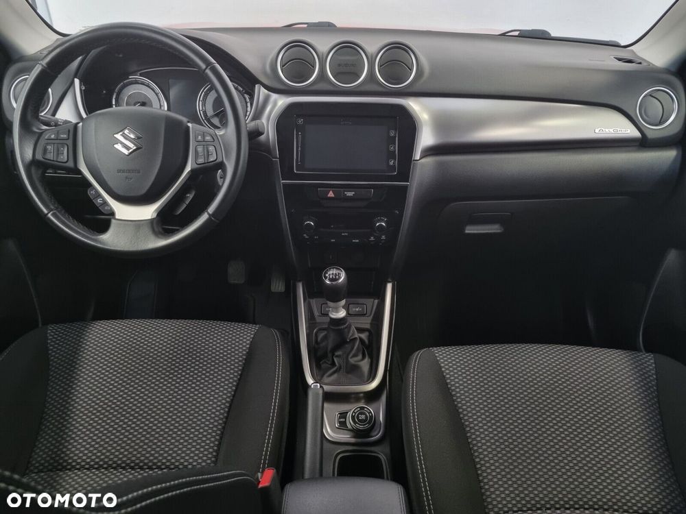 Suzuki Vitara 1.4 Boosterjet SHVS Premium 4WD - 11