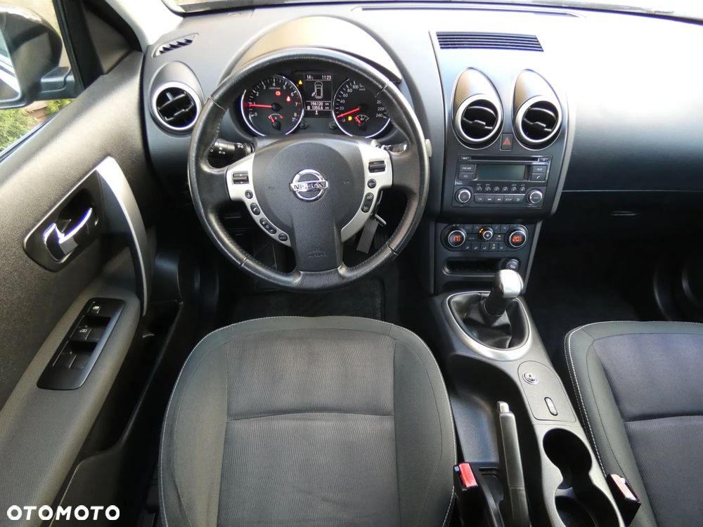 Nissan Qashqai 1.6 Acenta - 23