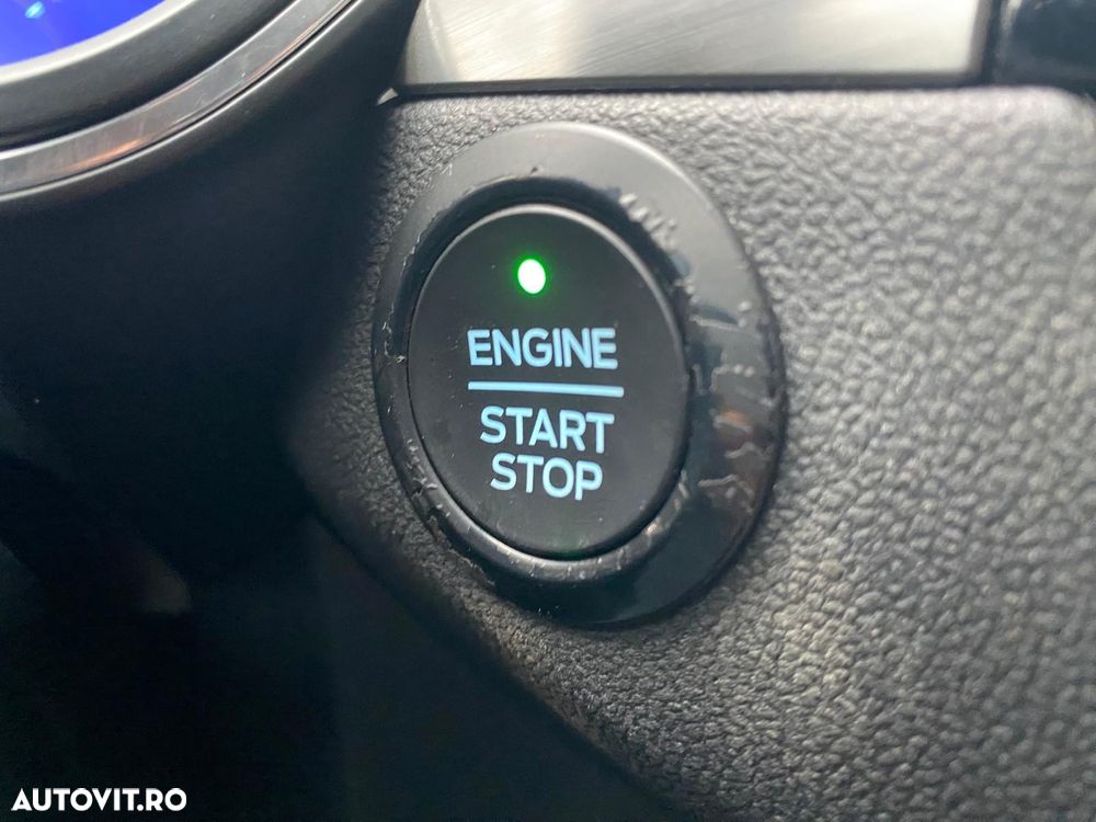 Ford Kuga 2.0 EcoBlue A8 AWD Titanium - 9