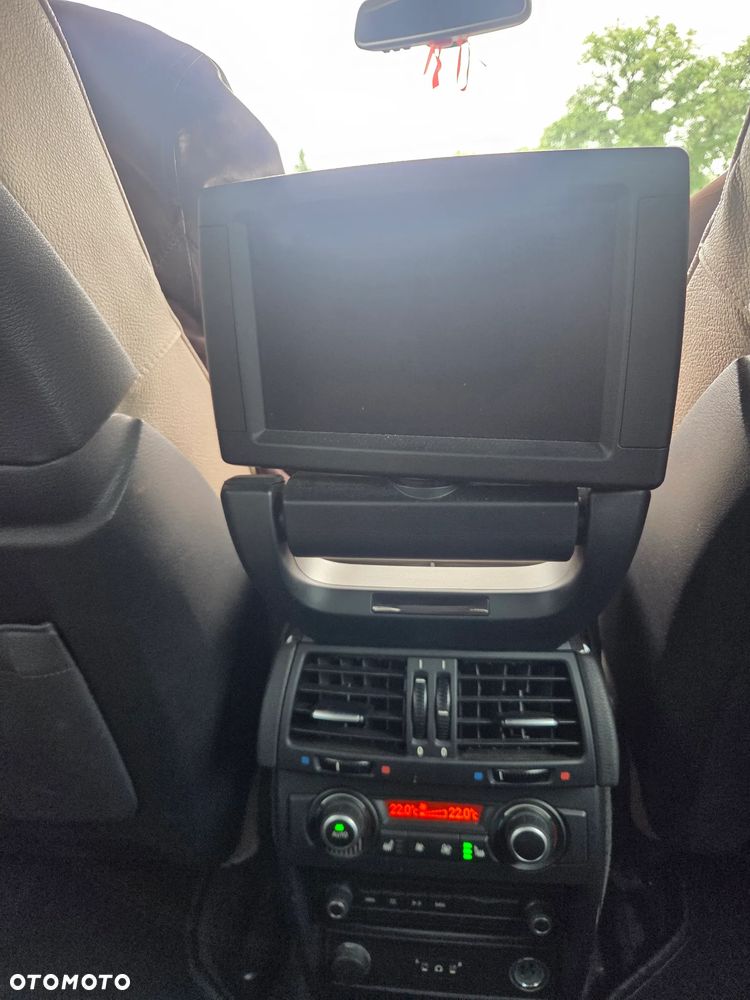 BMW X6 35i xDrive - 11