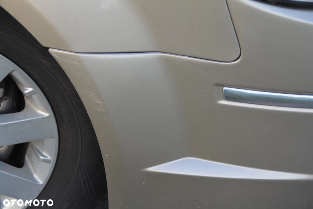 Chrysler Town & Country - 31