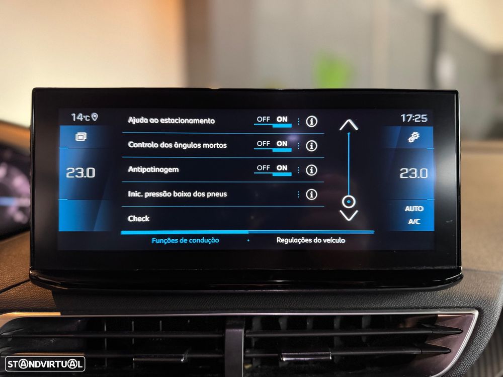 Peugeot 5008 PureTech 130 EAT8 Stop & Start Allure Pack - 16