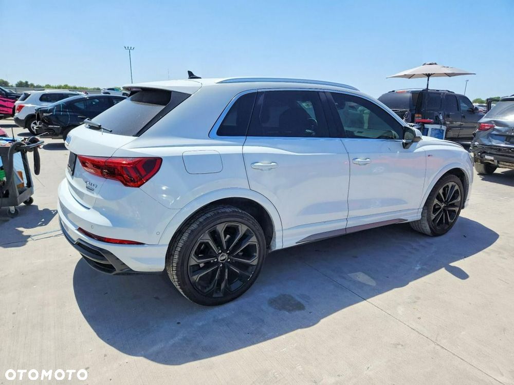 Audi Q3 45 TFSI Quattro S tronic S line - 4