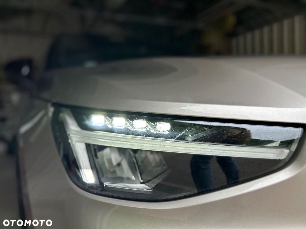 Volvo XC 40 Recharge Plus - 27