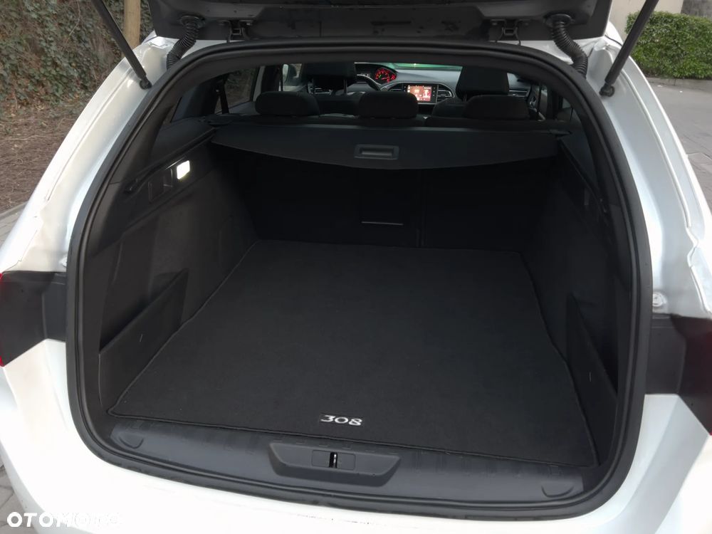 Peugeot 308 BlueHDi FAP 120 Stop&Start GT-Line Edition - 32