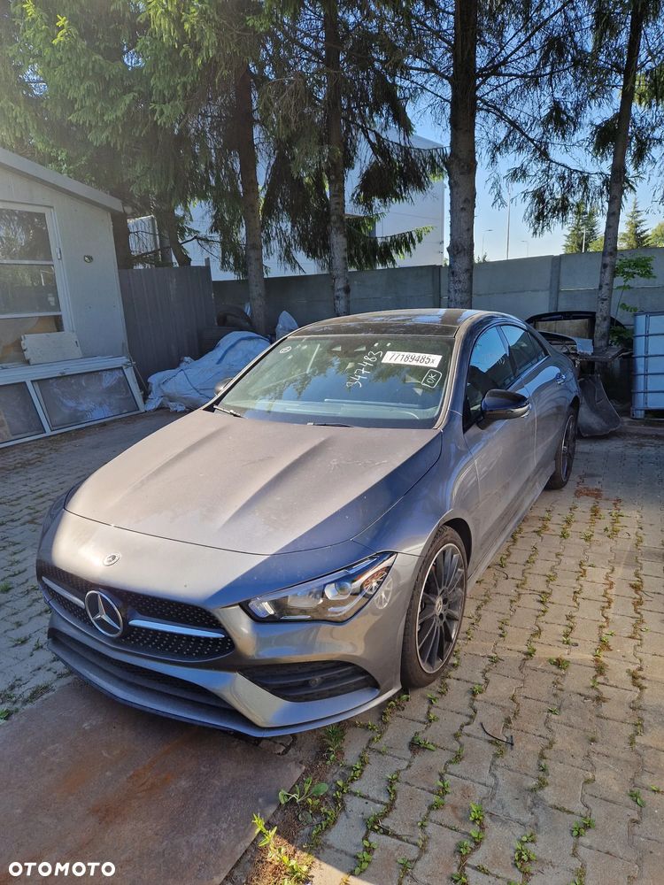 Mercedes-Benz CLA 250 4Matic 7G-DCT AMG Line - 2