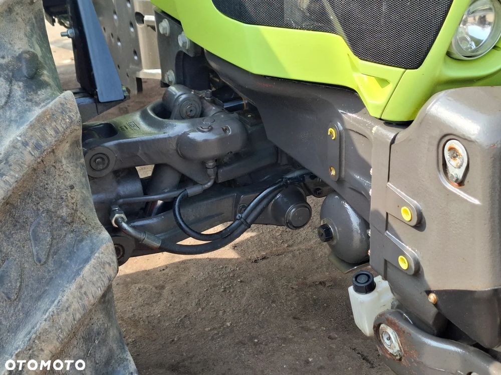 Claas Arion 620 - 11