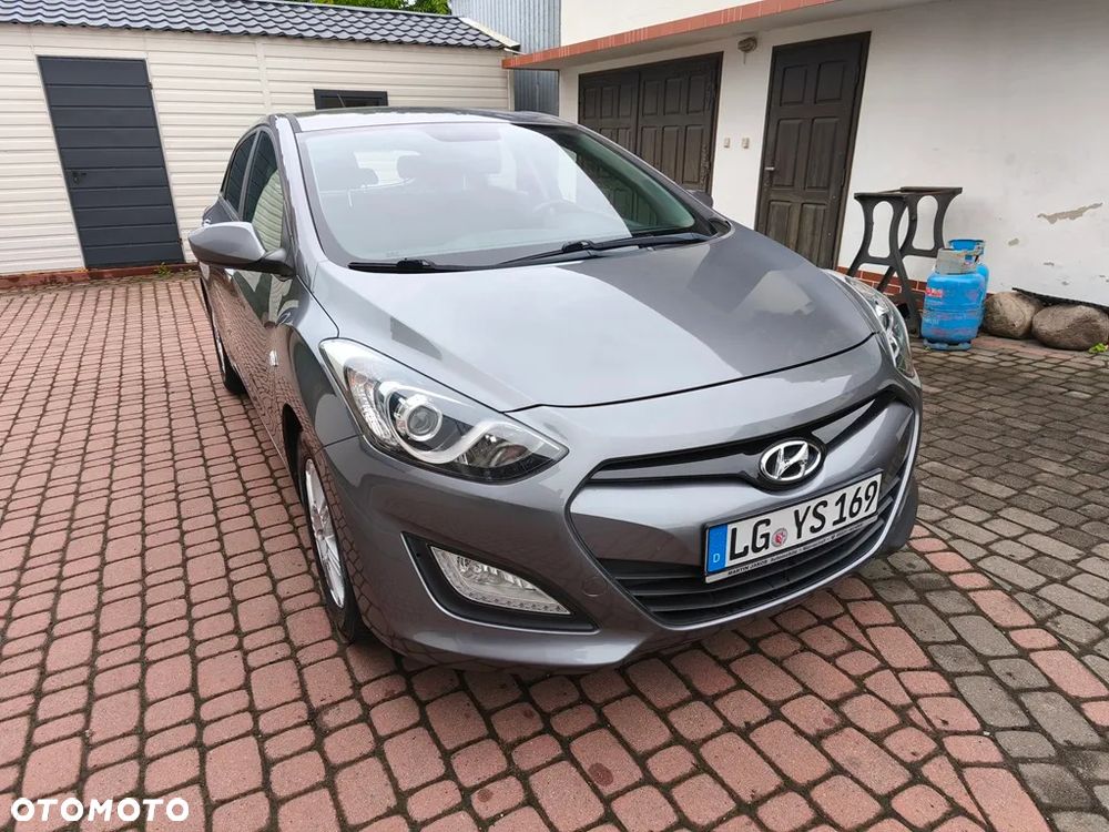 Hyundai i30 1.4 Trend - 4