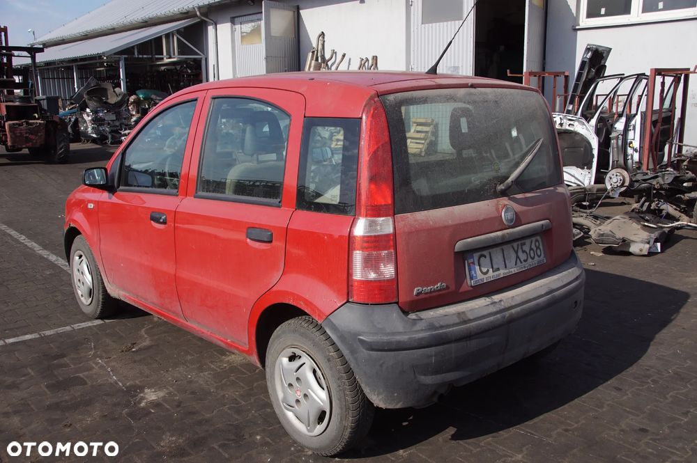 Auto na części - Fiat Panda II 1.1 54 KM 187A1000 C514 2004R Silnik Skrzynia Drzwi Szyba Lusterko Błotnik Maska Klapa Deska Kokpit Sterownik Moduł Czujnik Licznik Kierownica - 5
