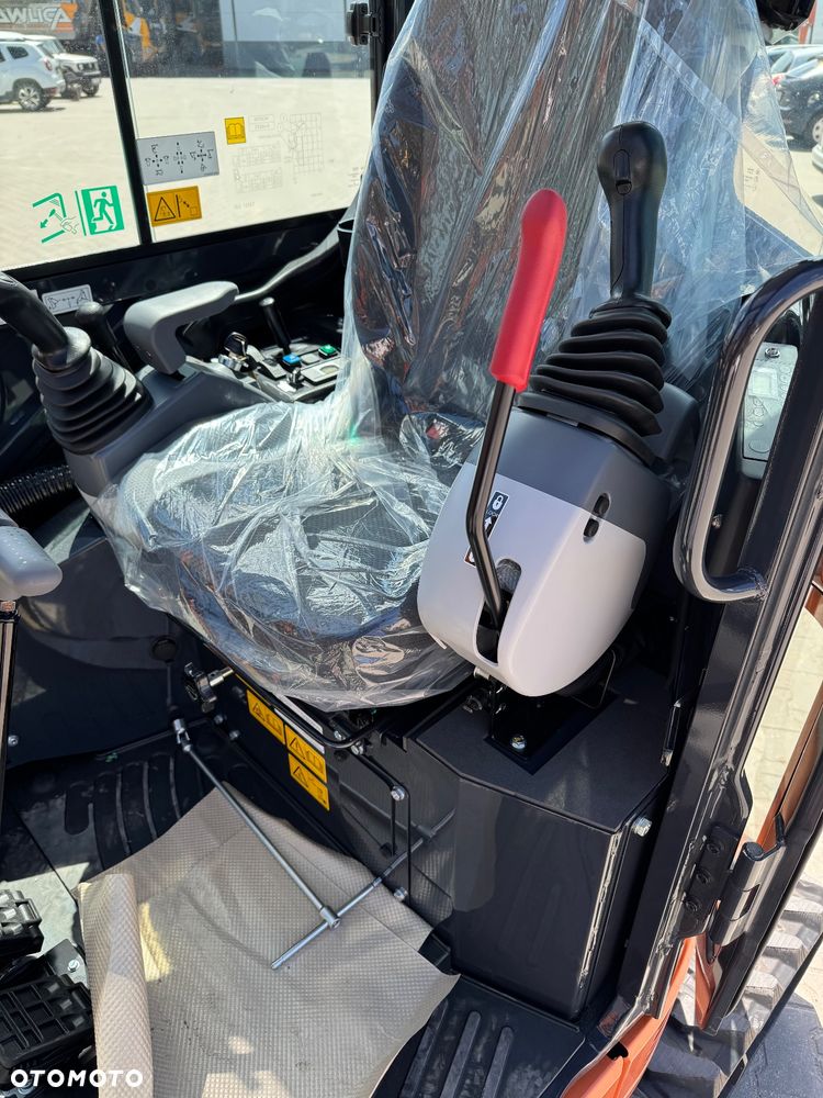 Hitachi ZX26-6 2740kg - 8