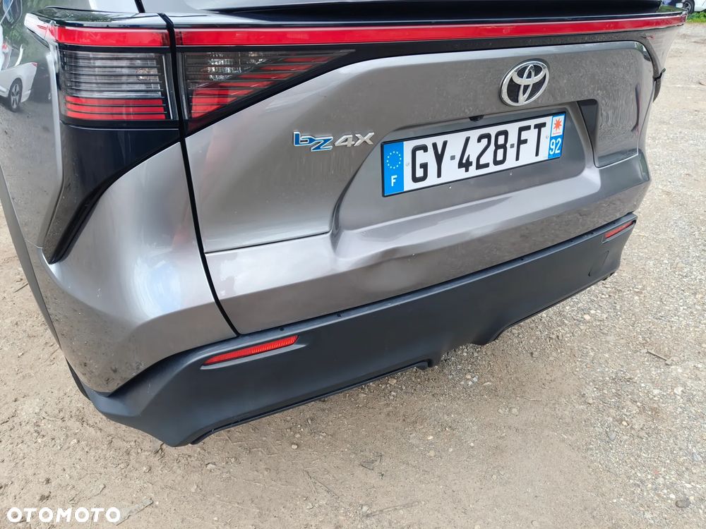 Toyota bZ4X 71.4kWh 4x4 Prestige - 18