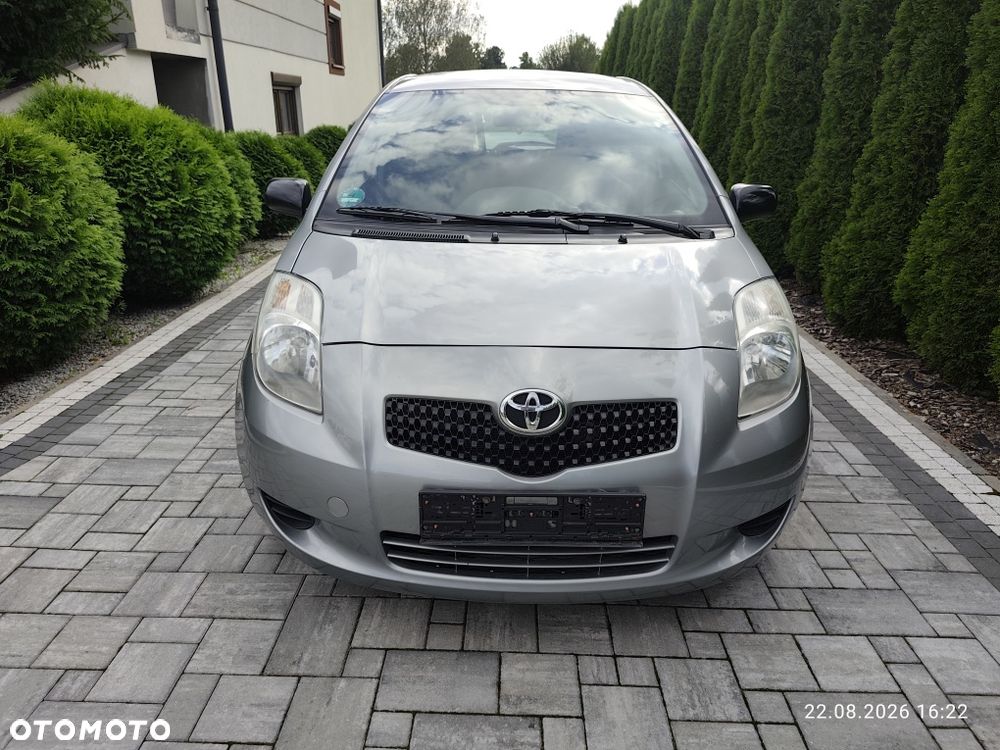 Toyota Yaris - 5