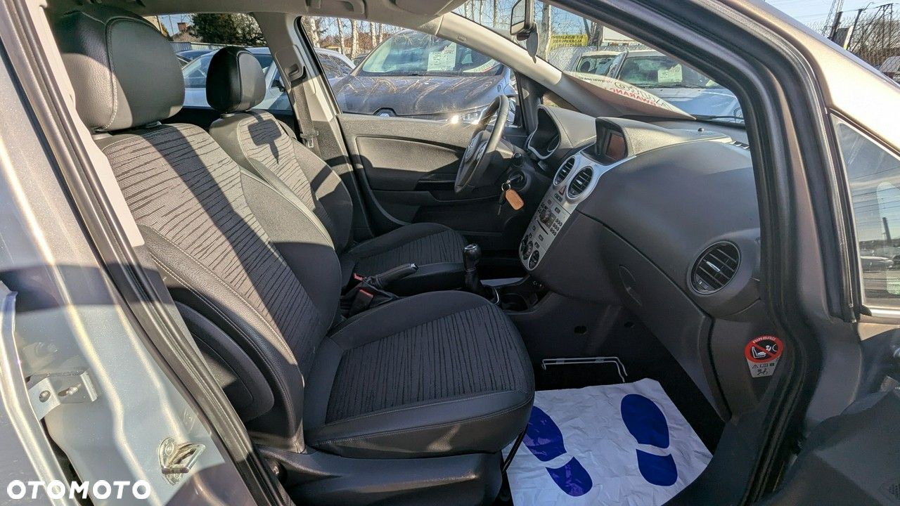 Opel Corsa - 16
