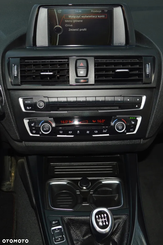 BMW Seria 1 - 29