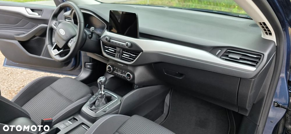 Ford Focus 1.0 EcoBoost Trend Edition - 15