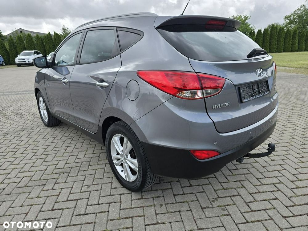 Hyundai ix35 - 12