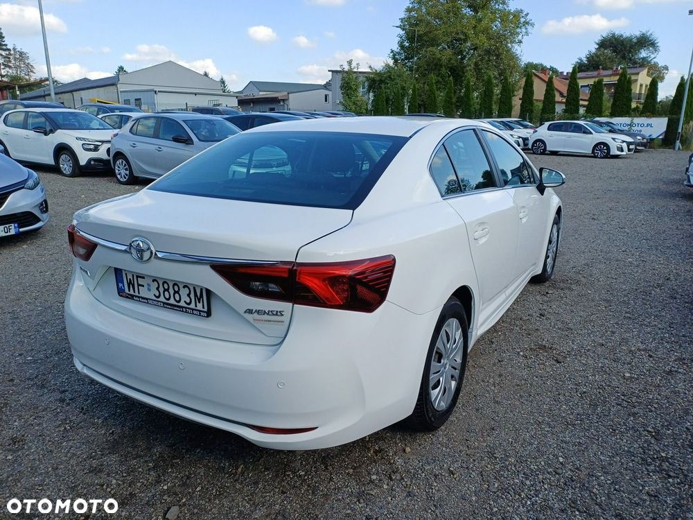 Toyota Avensis 1.8 Selection - 7