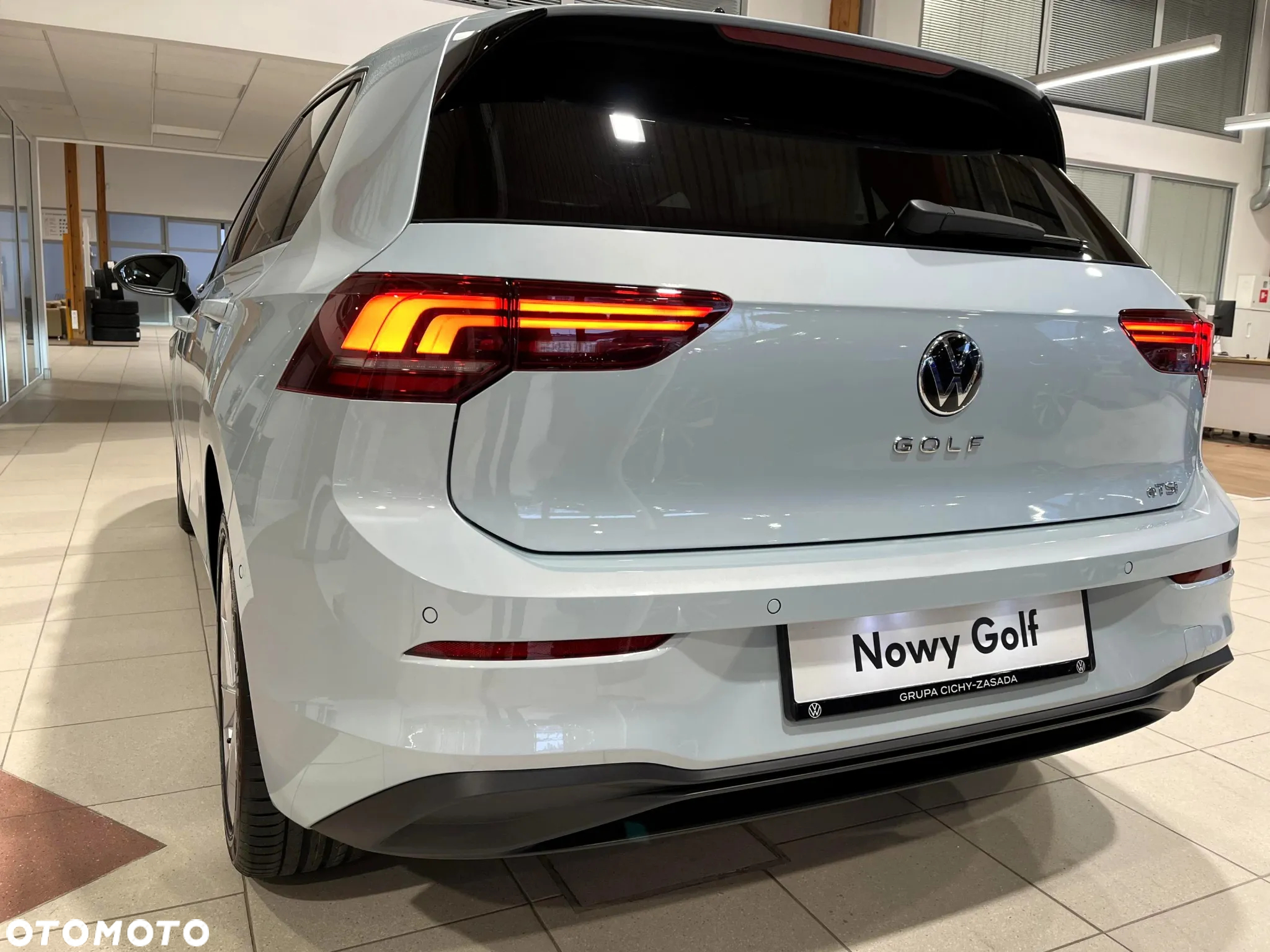 Volkswagen Golf VIII 1.5 eTSI mHEV Life Plus DSG - 29