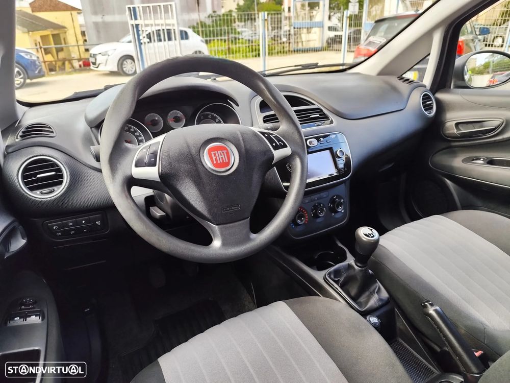 Fiat Punto 1.3 M-Jet Lounge S&S - 7
