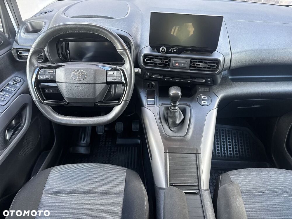 Toyota Proace City Verso Long 1.5 D-4D Family - 5