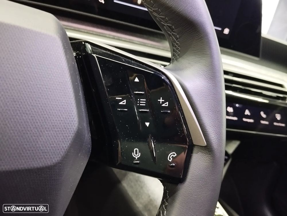 Peugeot 3008 1.2 Hybrid Allure e-DCS6 - 24