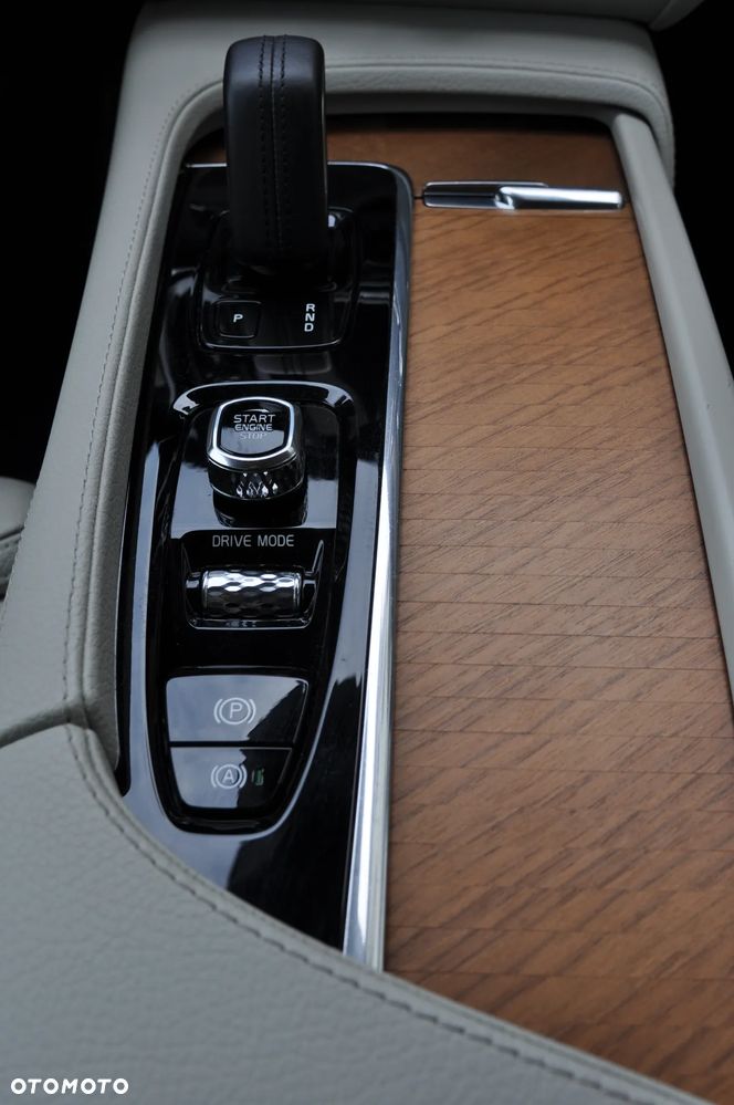 Volvo V90 T4 Inscription - 21