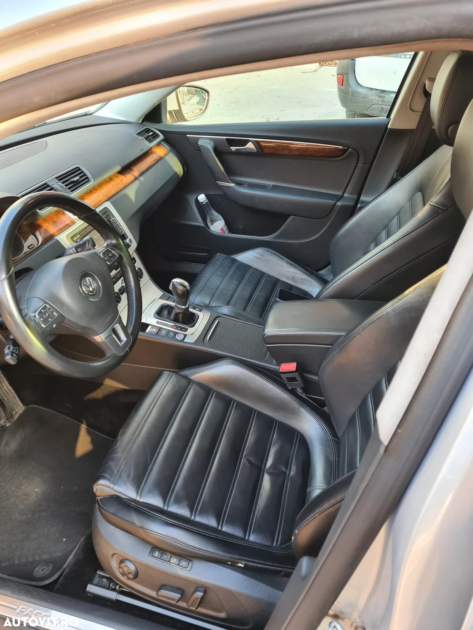 Volkswagen Passat Variant 2.0 TDI DSG BlueMotion Technology Highline - 3