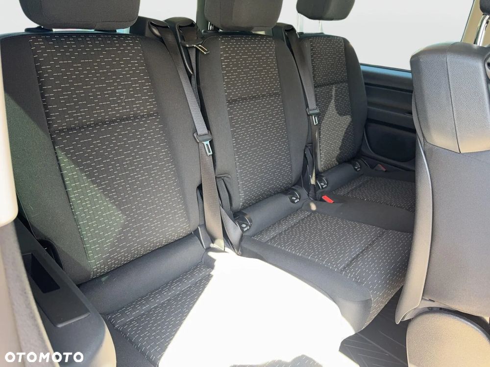 Mercedes-Benz Vito - 25