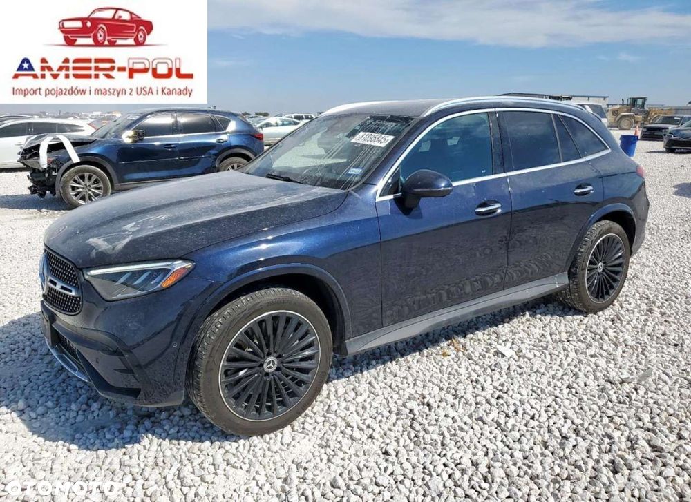 Mercedes-Benz GLC - 1