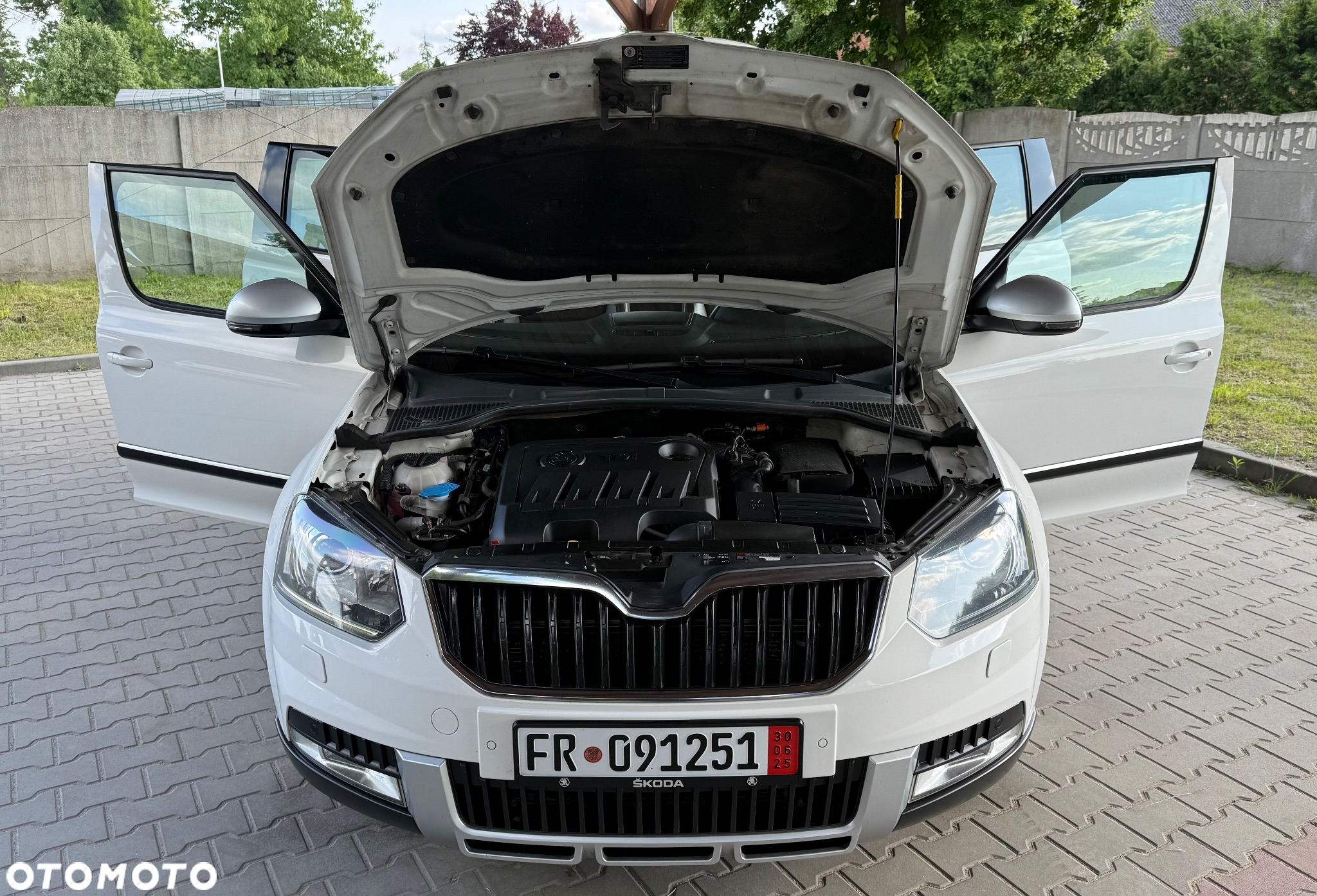 Skoda Yeti Outdoor 2.0 TDI DPF 4x4 L&K - 33