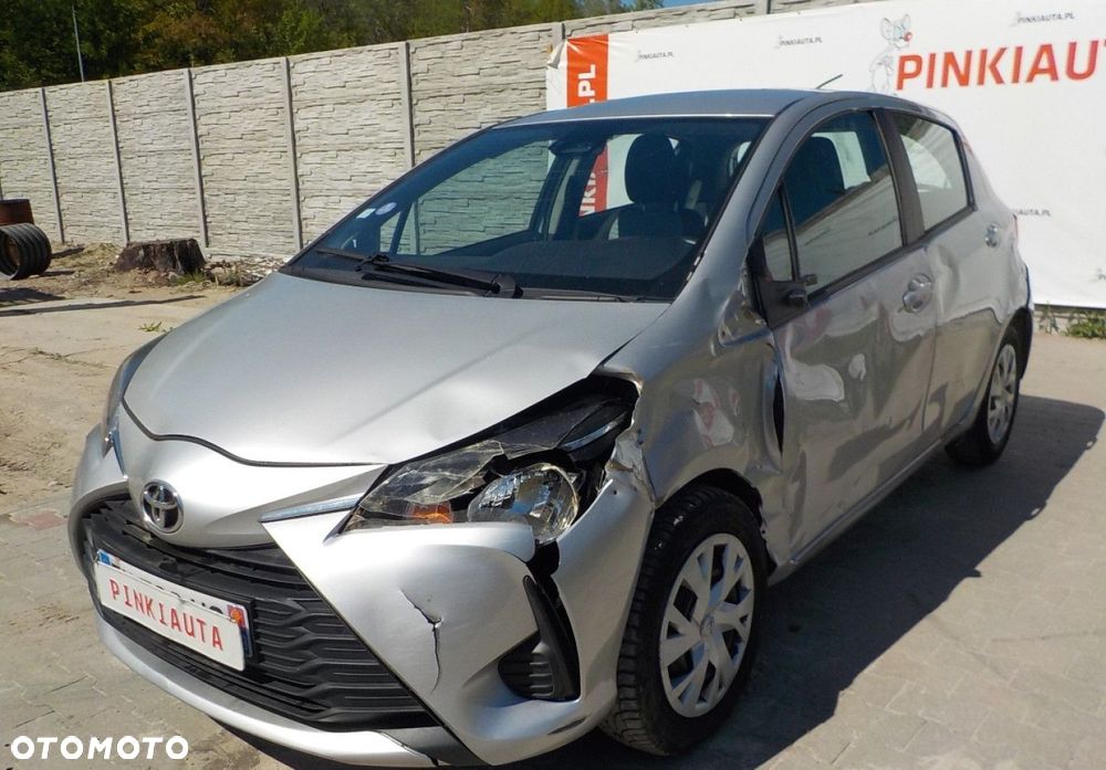 Toyota Yaris - 6