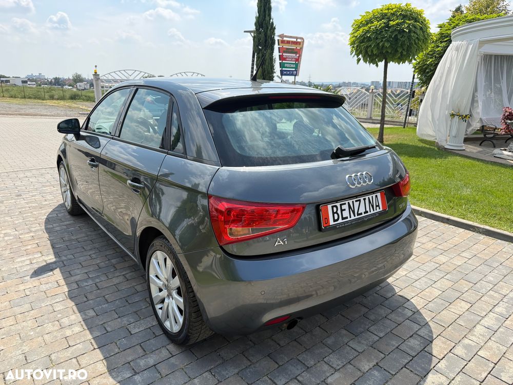 Audi A1 1.2 TFSI Attraction - 6