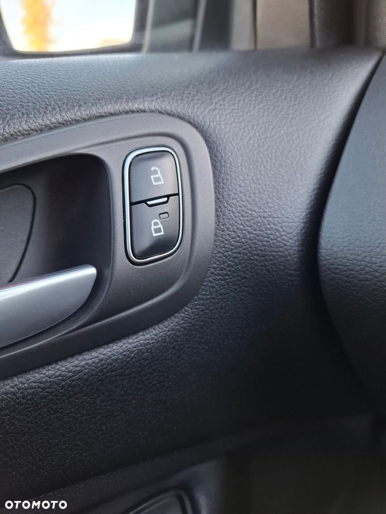 Ford Grand C-MAX Gr 2.0 TDCi Titanium ASS - 33