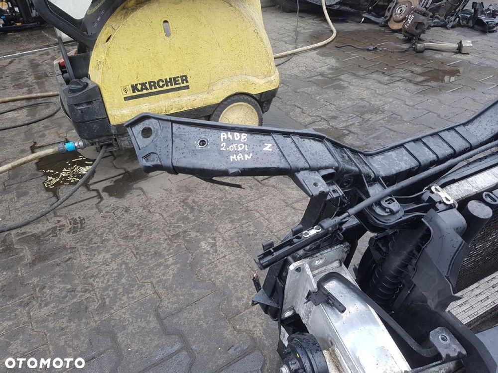 AUDI A4 B8 08r- 2.0 TDI PAS PRZEDNI CHŁODNICE MANU - 6