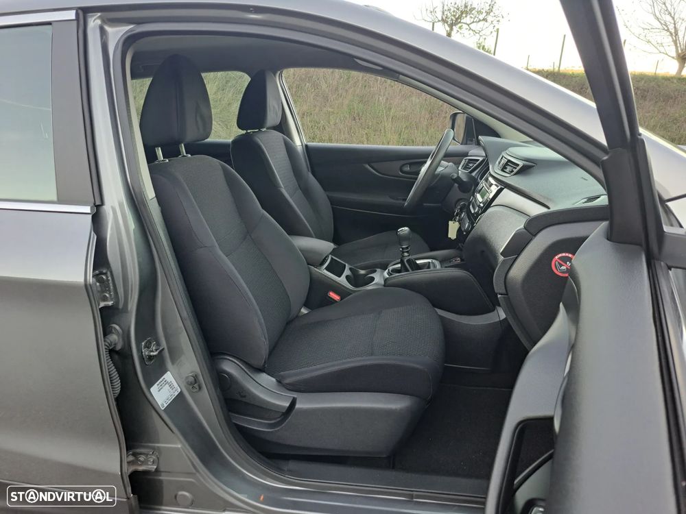 Nissan Qashqai 1.5 dCi DPF acenta - 14