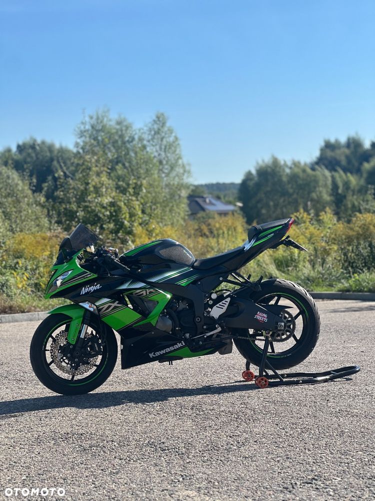 Kawasaki Ninja - 7