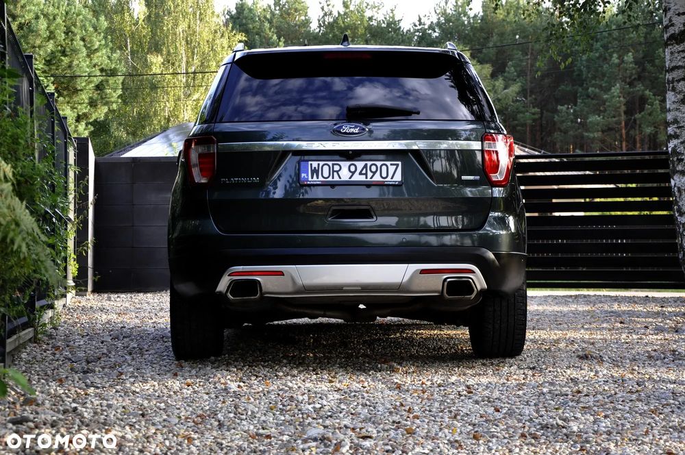 Ford Explorer - 17