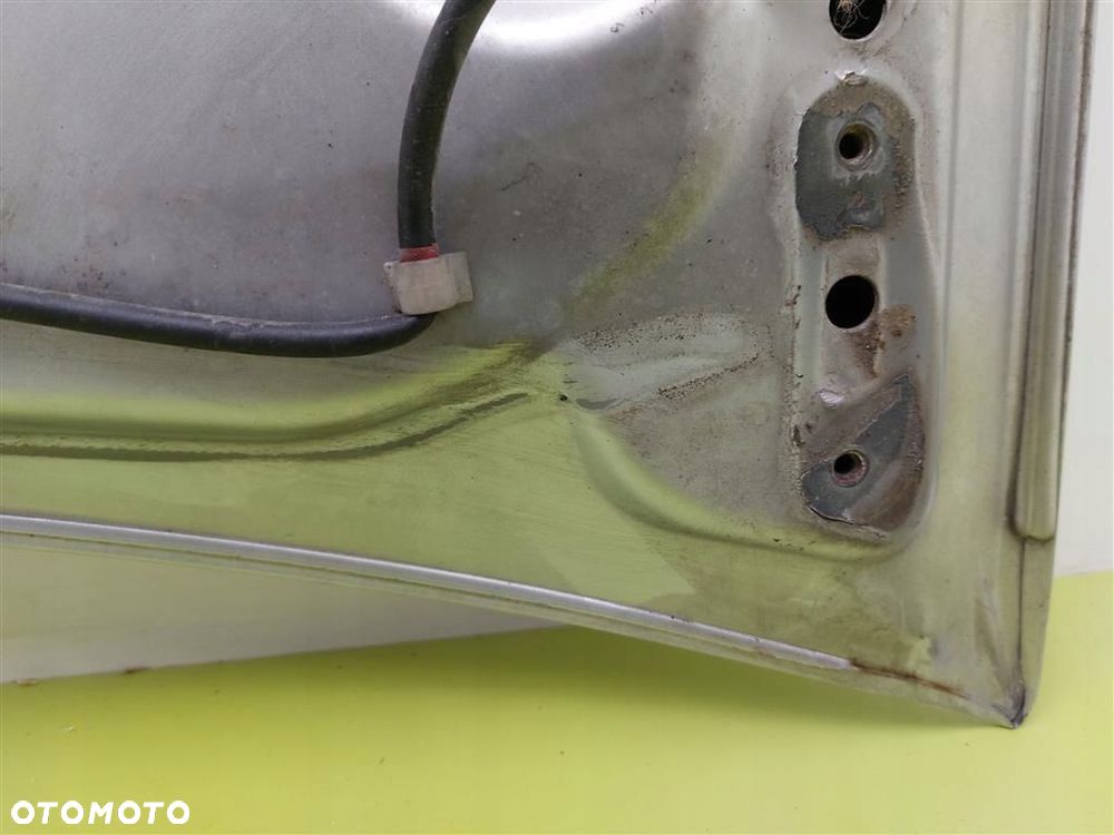 Maska Honda Civic VII 2001-2008R SREBRNA - 2