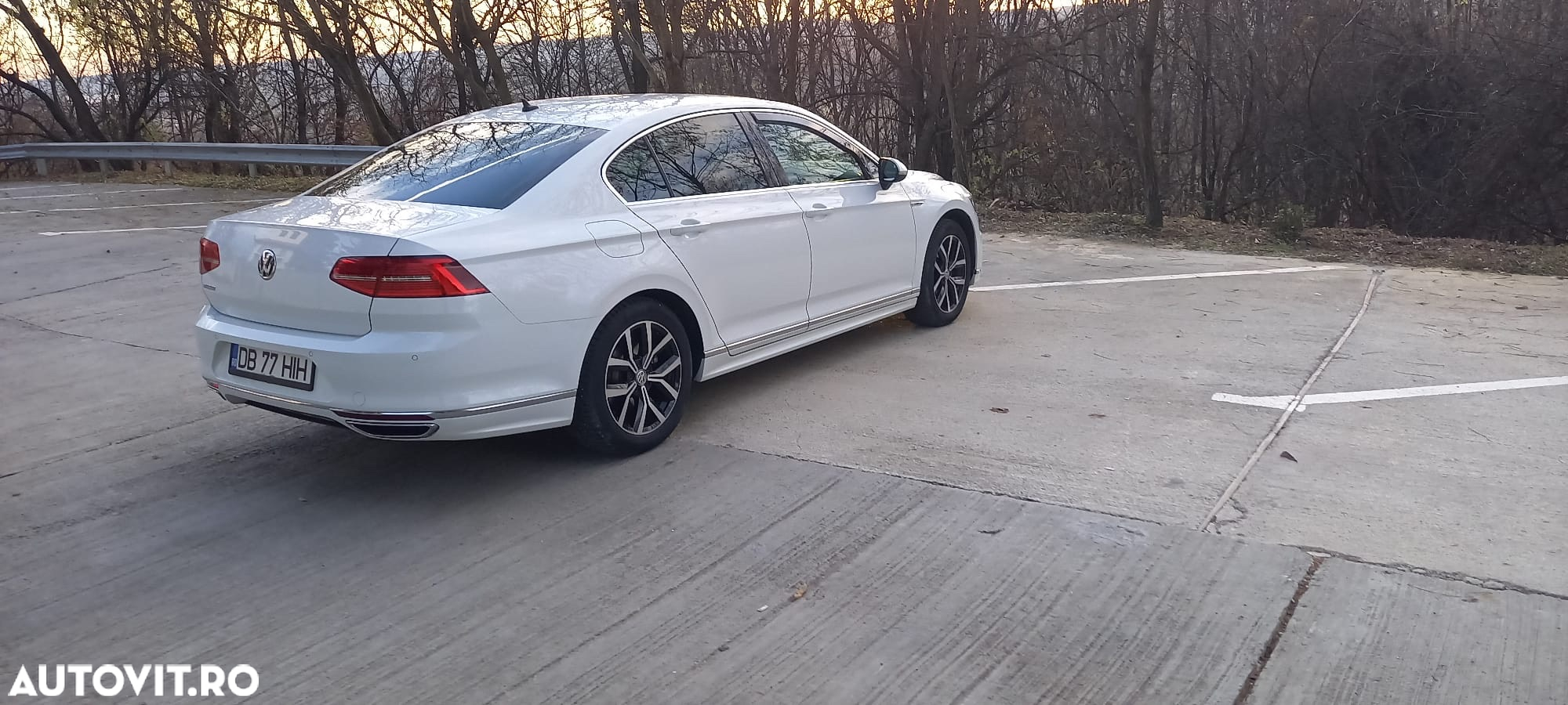 Volkswagen Passat - 5
